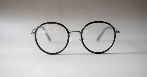 Best Glasses for Round Faces